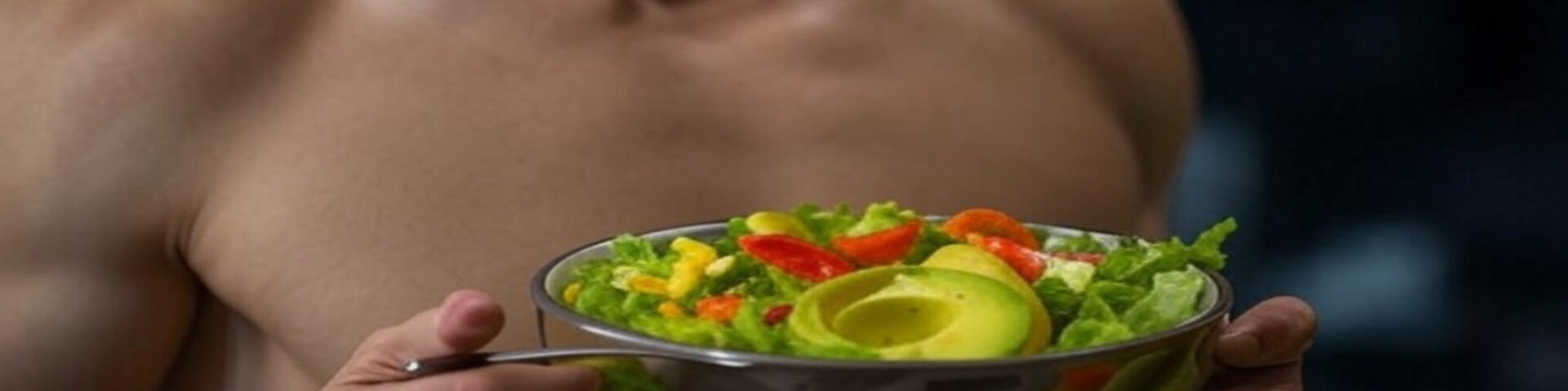 How to Maintain a Caloric Deficit and Build Muscle?